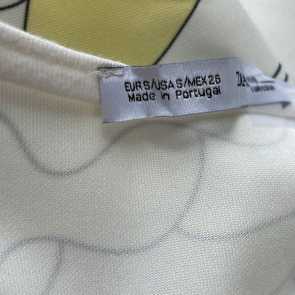 Zara White Yellow and Blue Printed Sleeveless Retro Mini Dress. Size Small. - Picture 9 of 11